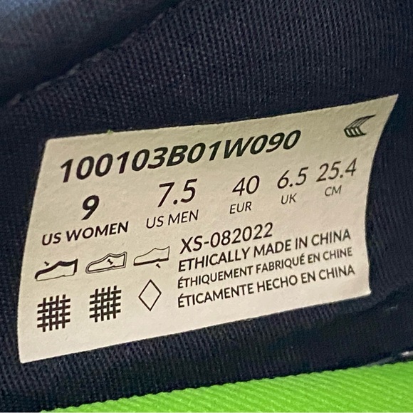 Cariuma Shoes Womens 9 Black OCA Low Top Canvas Sneaker 100103B01W090 - Picture 7 of 7